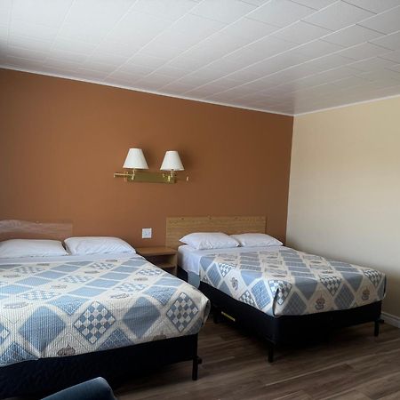 Le Campagnard Hotel Matane Exterior foto