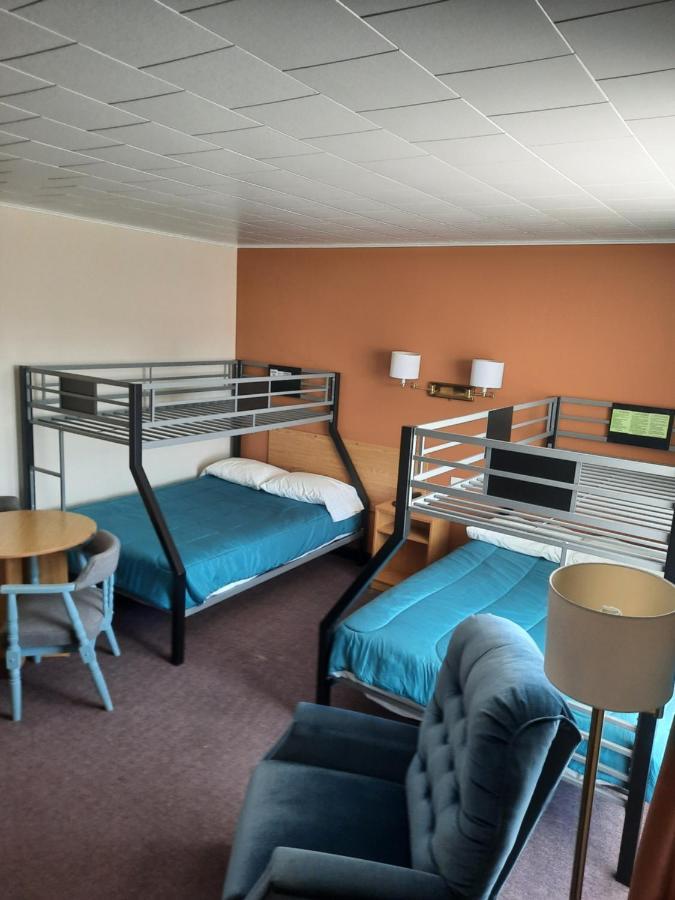 Le Campagnard Hotel Matane Exterior foto