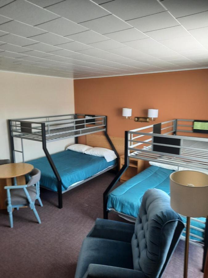Le Campagnard Hotel Matane Exterior foto