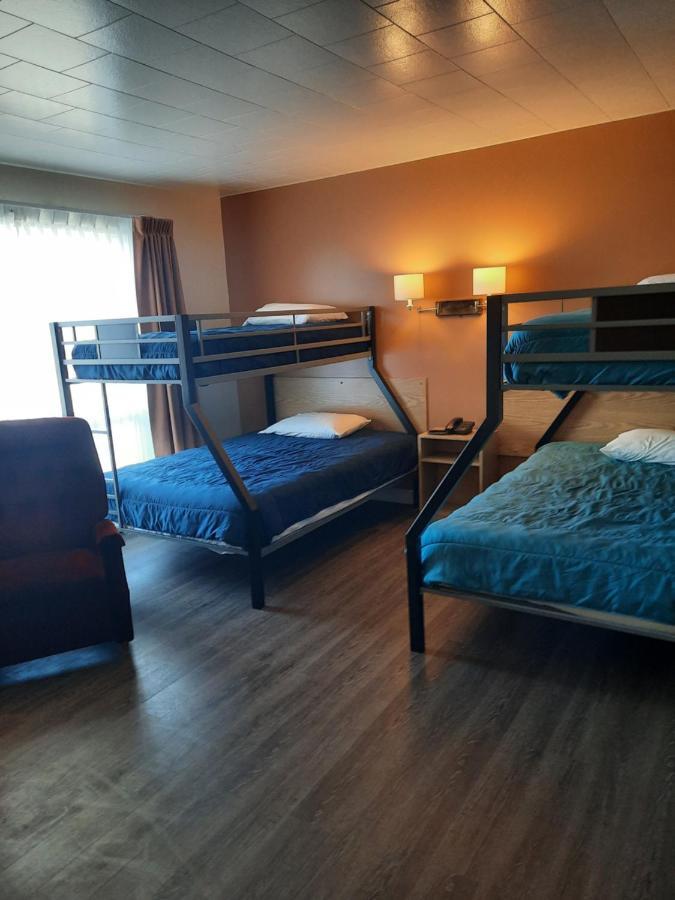 Le Campagnard Hotel Matane Exterior foto