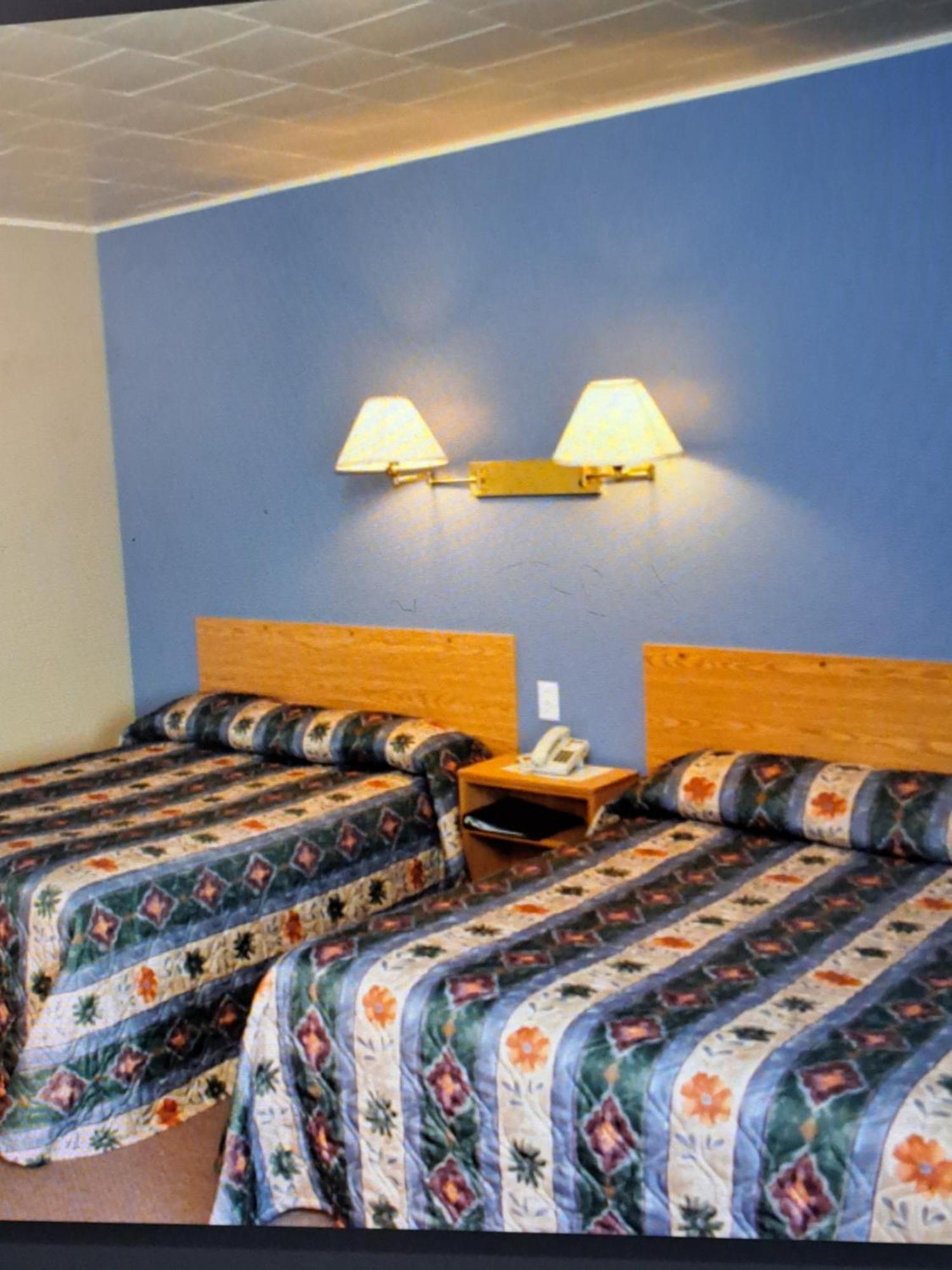 Le Campagnard Hotel Matane Exterior foto