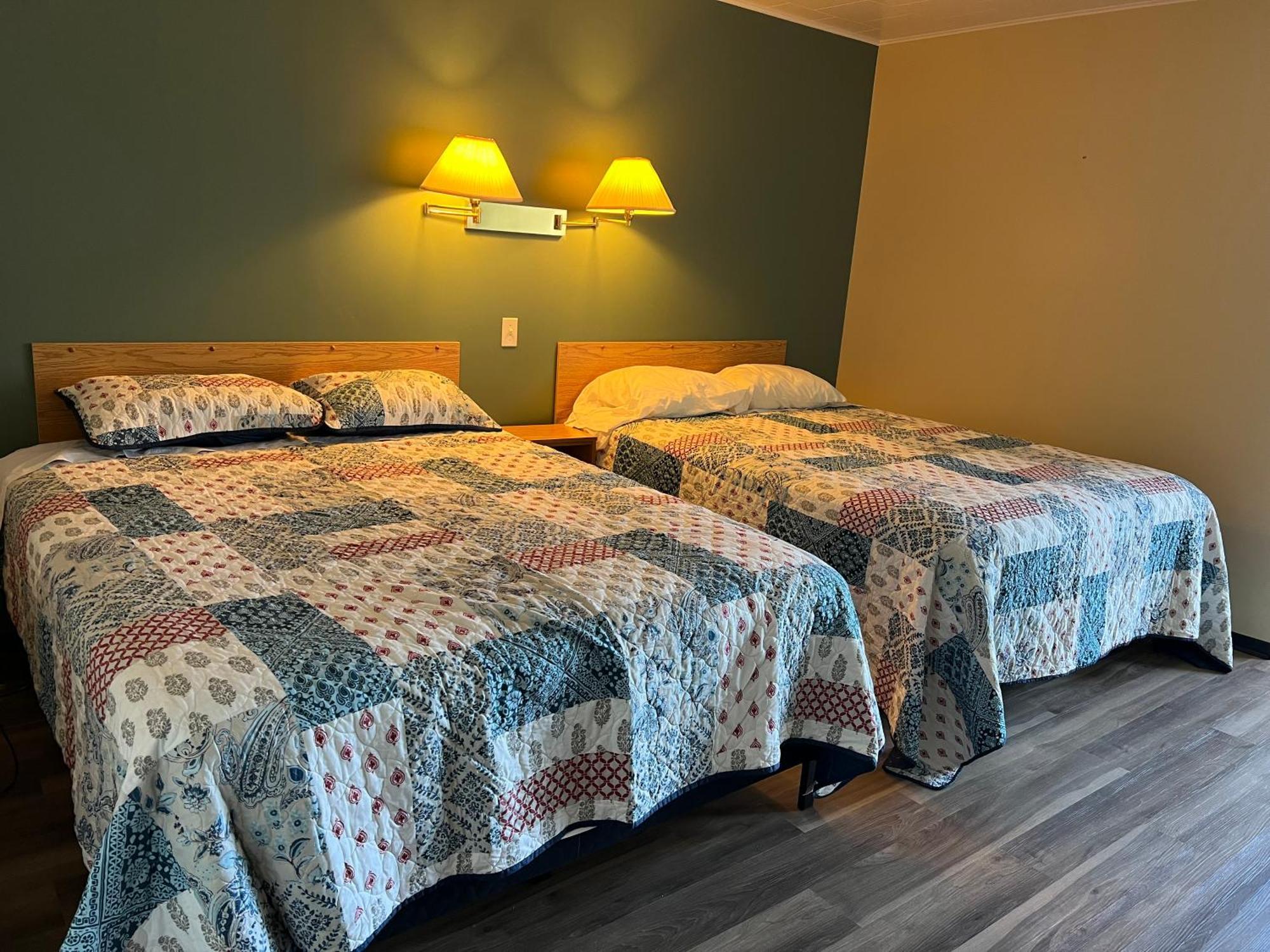 Le Campagnard Hotel Matane Exterior foto
