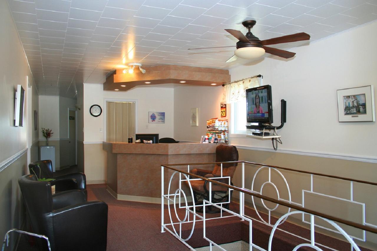 Le Campagnard Hotel Matane Exterior foto
