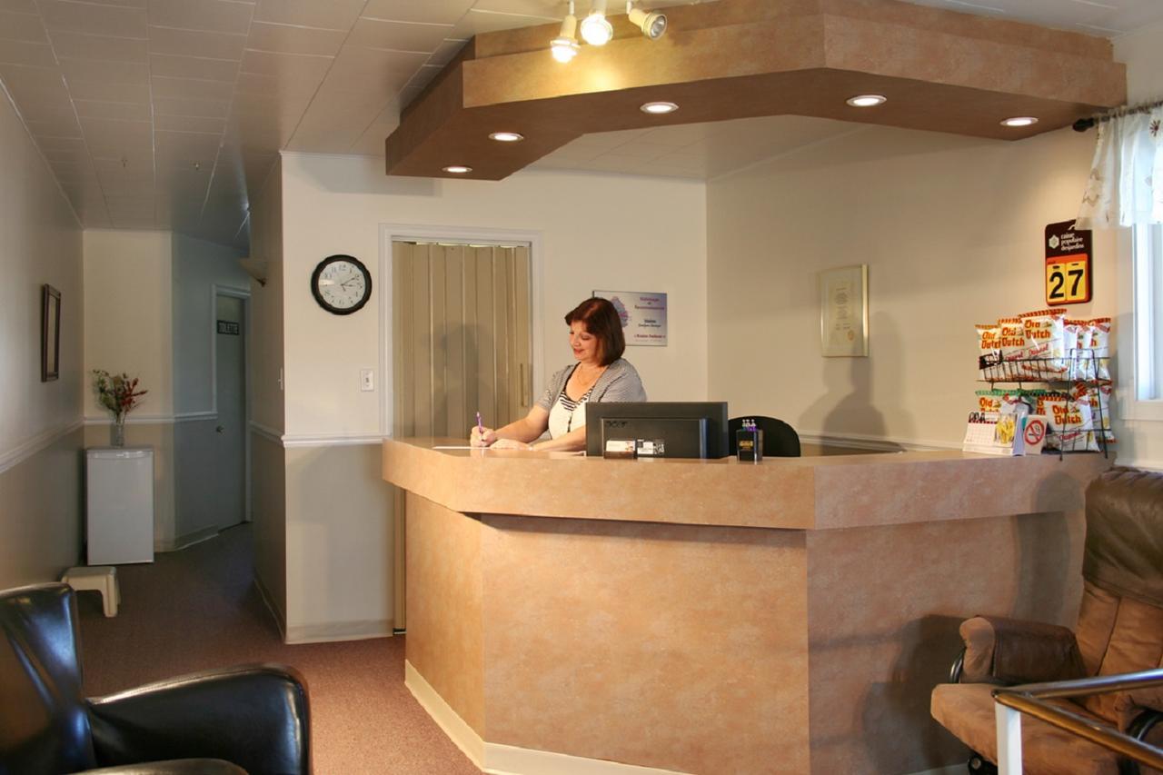 Le Campagnard Hotel Matane Exterior foto